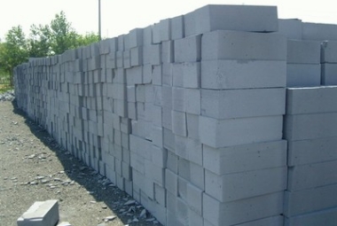 Foam concrete blocks for building houses external and internal walls