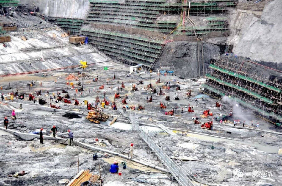 dam construction with diesel engine powered Dam grouting pump plant